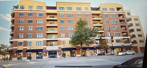 4953 Oakton St #310, Skokie, IL 60077