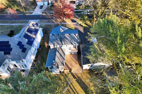 View/Area - 1585 Vermont St, Rolling Meadows, IL 60008 photo 3 of 5