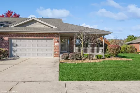 486 S Glenwoodie Dr, Glenwood, IL 60425