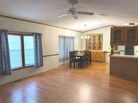 644 Mohawk Trl, Marengo, IL 60152 photo 9