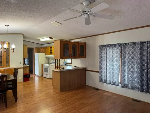 644 Mohawk Trl, Marengo, IL 60152 photo 7