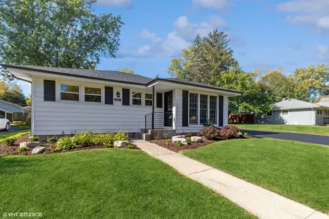 268 Prospect Ave, Mundelein, IL 60060