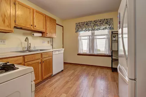 20829 W Peppertree Ct, Plainfield, IL 60544 photo 9