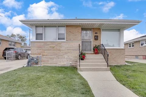 83 51st Ave, Bellwood, IL 60104