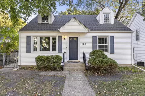 120 Hollister Ave, Rockford, IL 61108