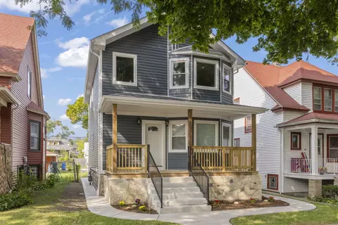5418 W Cortez St, Chicago, IL 60651