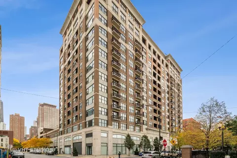 849 N Franklin St #1223, Chicago, IL 60610