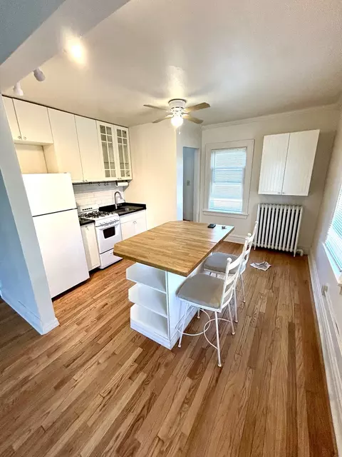 Kitchen - 135 E North Ave, Elmhurst, IL 60126 photo 2 of 2
