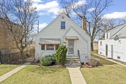 15212 Winchester Ave, Harvey, IL 60426