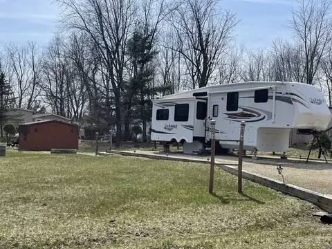 2894 Woodhaven Lks, Sublette, IL 61367