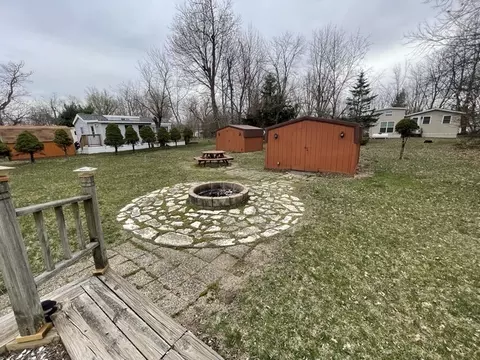 2894 Woodhaven Lks, Sublette, IL 61367