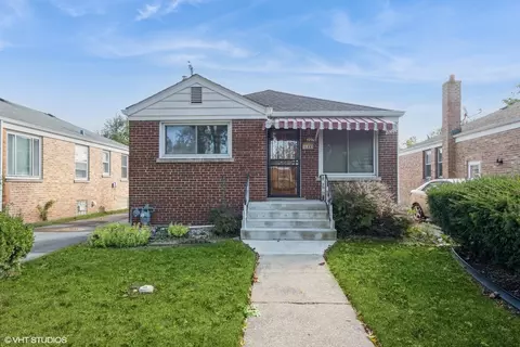 227 Bellwood Ave, Bellwood, IL 60104