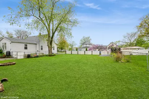 Exterior - 3137 Peoria St, Steger, IL 60475 photo 2 of 2