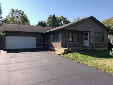 413 4th Ave, Marengo, IL 60152