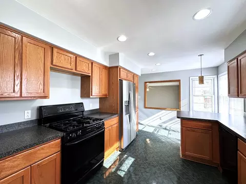 Kitchen - 906 S Nelson Ave, Kankakee, IL 60901 photo 1 of 5