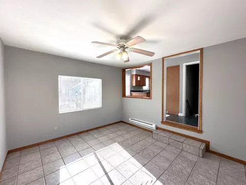 Living - 906 S Nelson Ave, Kankakee, IL 60901 photo 4 of 6