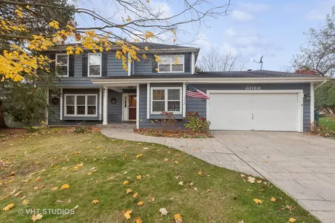 6088 Brookline Ct, Lisle, IL 60532