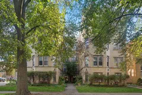 1610 Monroe St #3E, Evanston, IL 60202