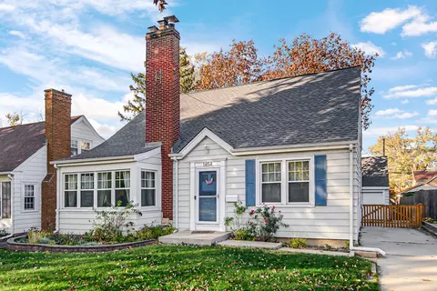 1854 Olive Rd, Homewood, IL 60430