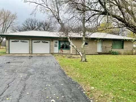 1597 Old Mill Rd, Franklin Grove, IL 61031