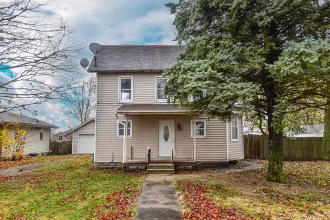 705 Prairie St, Cornell, IL 61319