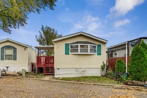 432 W Touhy Ave #252, Des Plaines, IL 60018
