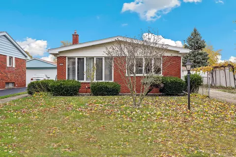 333 S Mayfair Pl, Chicago Heights, IL 60411