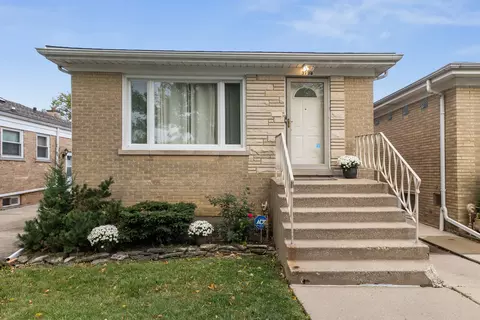 3738 N Lockwood Ave, Chicago, IL 60641