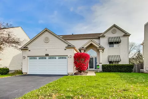 1406 E Braymore Cir, Naperville, IL 60564
