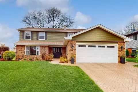 1522 Gainesboro Dr, Wheaton, IL 60189