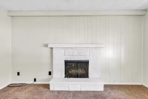 101 Delmar Dr, Catlin, IL 61817 photo 9