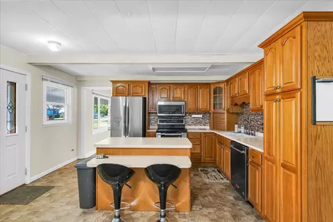 101 Delmar Dr, Catlin, IL 61817 photo 11