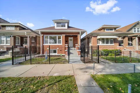 1132 N Leamington Ave, Chicago, IL 60651