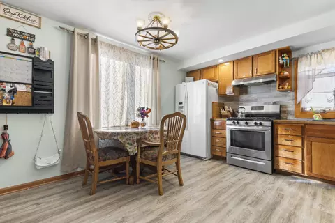 Kitchen - 356 Marengo Rd, Harvard, IL 60033 photo 2 of 2