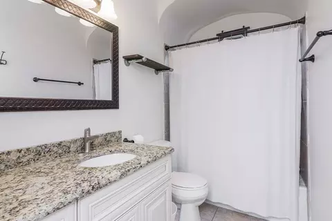 Bath - 523 E 3rd St, Lockport, IL 60441 photo 1 of 1