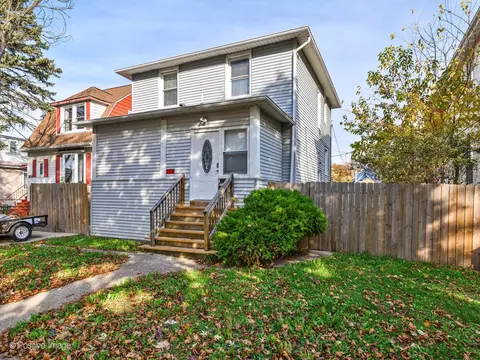 211 S 12th Ave, Maywood, IL 60153