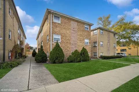 7517 W Fullerton Ave #2S, Elmwood Park, IL 60707