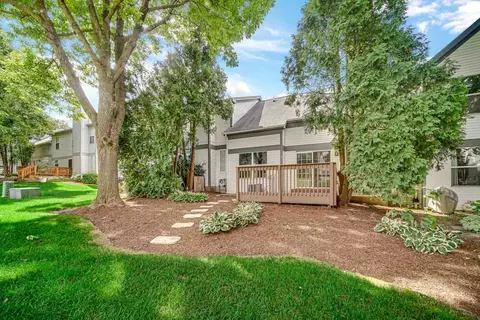 972 Old Oak Cir, Algonquin, IL 60102 photo 19