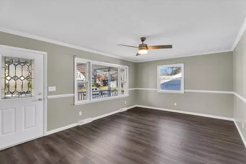 1306 Low St, Bloomington, IL 61701 photo 8