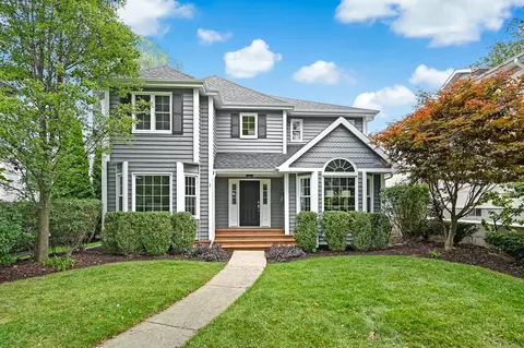 213 S Adams St, Hinsdale, IL 60521