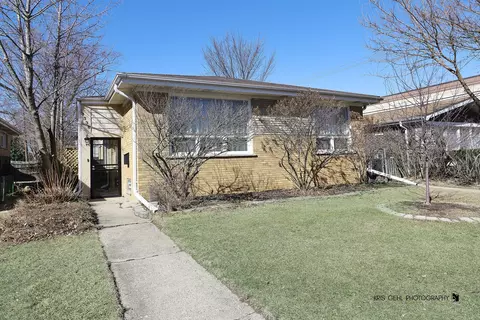 8338 Crawford Ave, Skokie, IL 60076