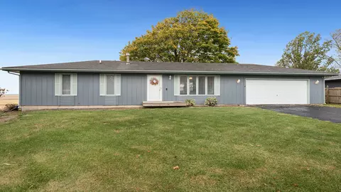 500 West St, Monroe Center, IL 61052