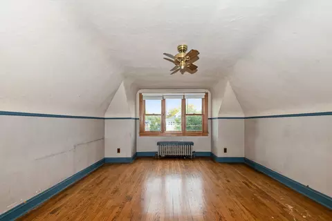 Bedroom - 10225 S Bell Ave, Chicago, IL 60643 photo 2 of 2
