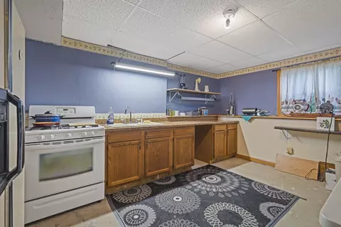 Kitchen - 175 Harvest Moon Trl, Capron, IL 61012 photo 4 of 4