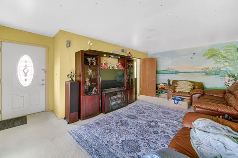 839 N Craig Pl, Addison, IL 60101 photo 13