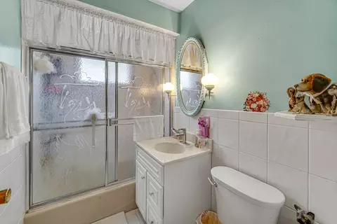 839 N Craig Pl, Addison, IL 60101 photo 8