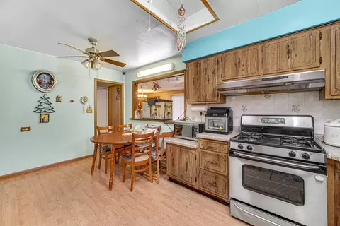 839 N Craig Pl, Addison, IL 60101 photo 6