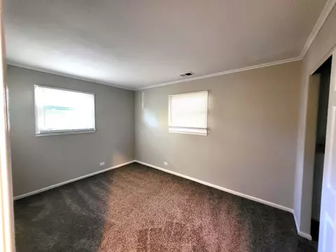 Bedroom - 240 Cindy Ln, Wheeling, IL 60090 photo 6 of 9