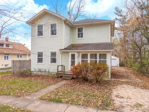 310 E Vermillion St, Odell, IL 60460
