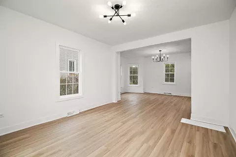 409 E Corning Ave, Peotone, IL 60468 photo 13